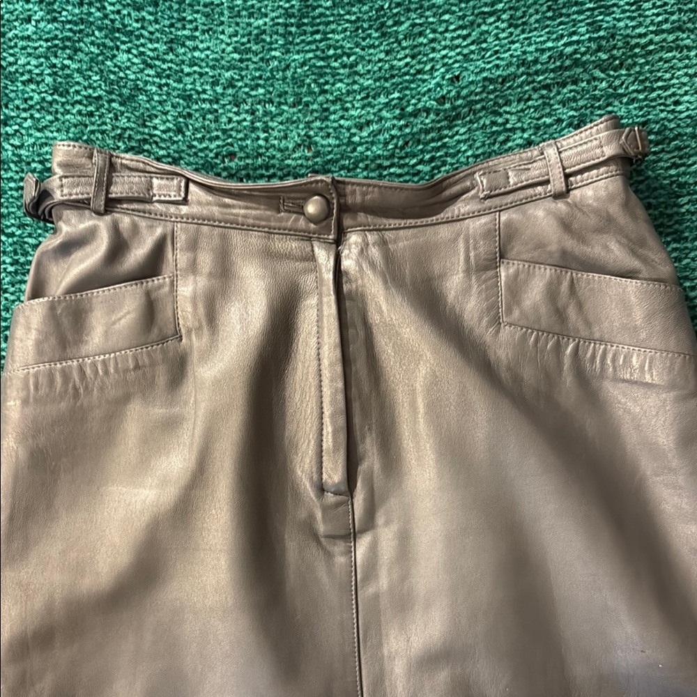 Vintage Elegant Gray Leather Skirt